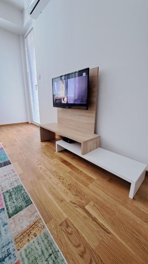 J&J Apartment スコピエ エクステリア 写真